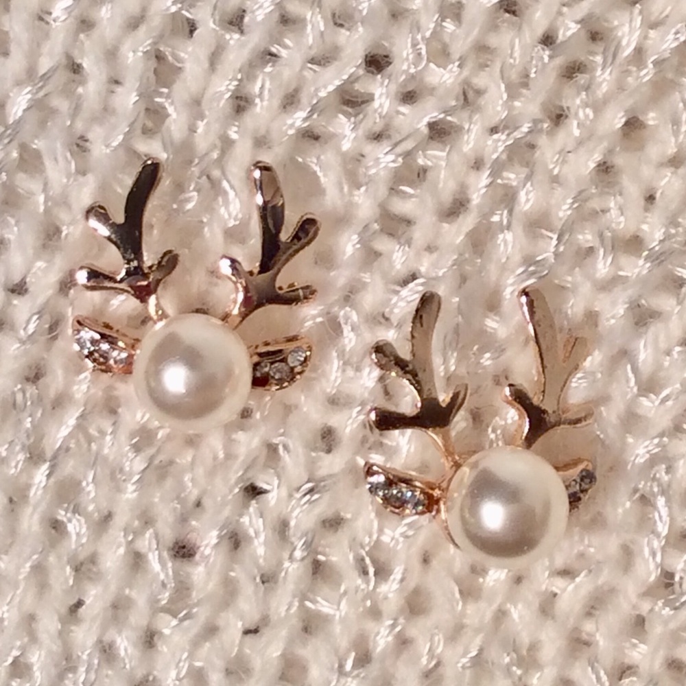 NIP PEARL/RHINESTONE/GOLDTONE